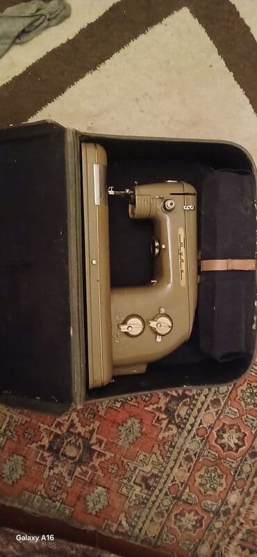 Məhsul:1959 Portativ tikiş maşını Elektron, Antilvar orijinal sərt