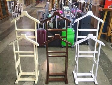 вешалка для брюк и рубашек напольная: Bu, paltarların səliqəli saxlanması üçün nəzərdə tutulmuş taxta — 9