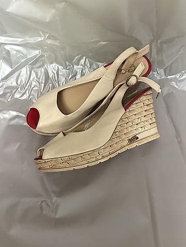 Guess, Ölçü: 37, rəng - Bej, Yeni — 2