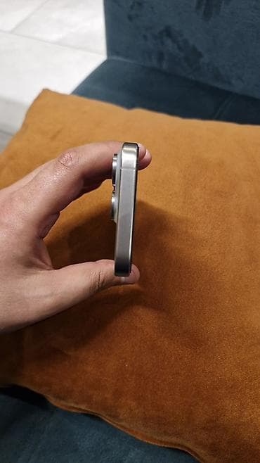 ipad pro 3: IPhone 15 Pro, 128 GB, Natural Titanium, Face ID, Sənədlərlə — 7