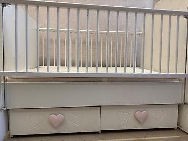 uşağ mebeli: Qız üçün, İşlənmiş, Dördbucaq, Beşik, Dəstsiz, Matras ilə, Yellənmə mexanizm ilə — 3