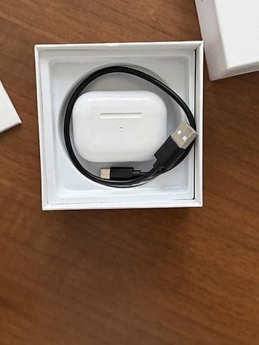 audi 6: Apple AirPods Pro (2-ci nəsil) – Model A2931/A2700 Xüsusiyyətlər: - — 4