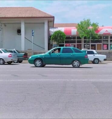 volkswagen 1 6: LADA 2112 (hatchback) – yaşıl rəng Xüsusiyyətlər: - Kuzov: 5 qapılı — 1