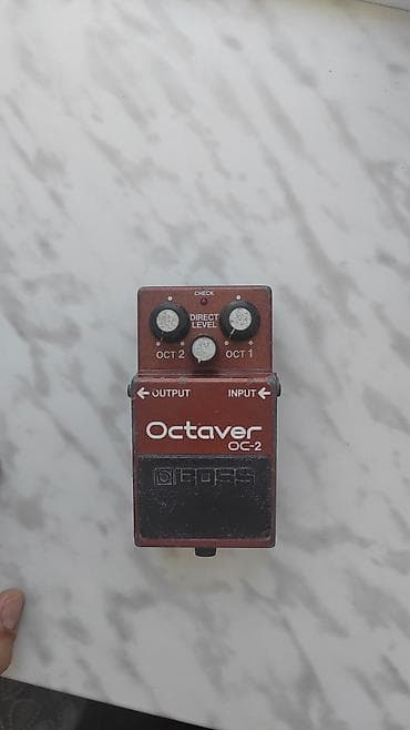 BOSS Octaver OC-2 gitar pedalı Japon - İki oktava qədər at lalafo.az BOSS Octaver OC-2 gitar pedalı Japon - İki oktava qədər