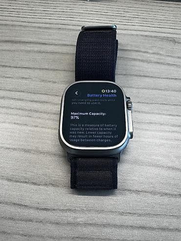 par utusu: Apple Watch Ultra 2 – titan korpuslu, böyük ekranlı ağıllı saat. Qara — 1