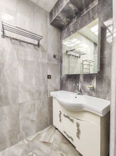 keşle kiraye: Xətai rayonu,Əhmədli metrosu,Bazar storenin binası,16 mərtəbənin,4-cü — 8