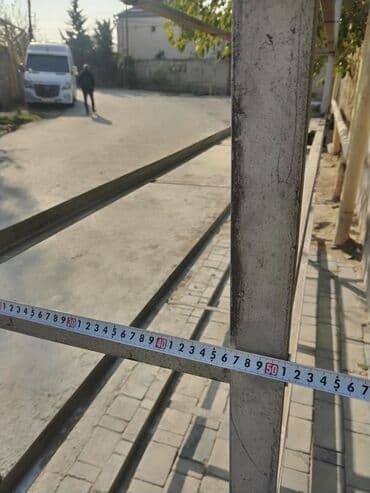 Manekenlər: Metal rəf karkası Ölçülər: - Uzunluq: 300 sm - Hündürlük: 275 sm - — 4