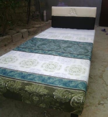 Kravat taza 
Hazırı var
Çatdırılma münasib qiymata