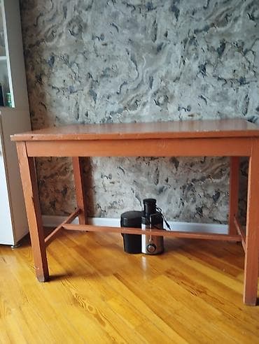 saatlar type 0: Stol 110 En 68 sm ayaqdan hün 77 sm — 8