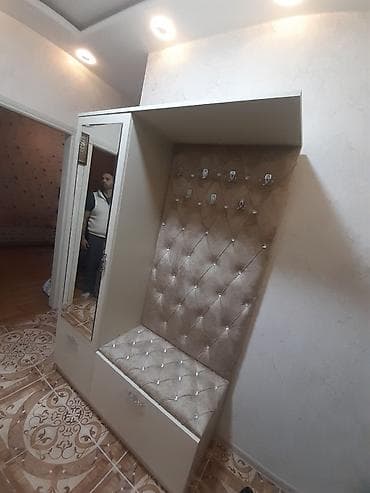 paxla: Dehliz mebeli sifarisle yigilir. Reng secimleri var Olculeri — 2