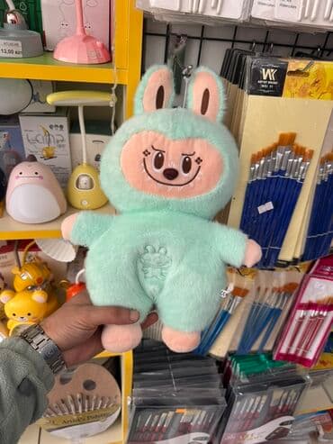 karlik dovşanlar: Labubu Şirin peluş oyuncaq – qulaqcıqlı dovşan kostyumunda gülərüz — 1