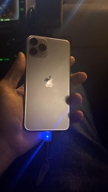 6 plus ekran: IPhone 11 Pro, Gümüşü, Face ID — 1