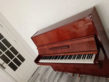 piano şəkli: Akkustik piano – şaquli model (upright). Gövdə parlaq cilalı tünd — 5