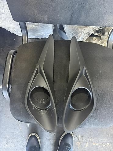 megane fara: Komplekt, Duman əleyhinə faralar, Toyota — 1