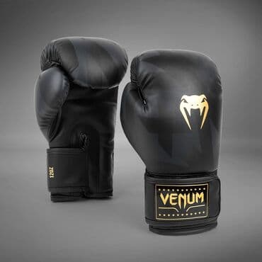 boks elcekleri: Qara rəngdə, 10 oz ölçüsündə orginal Venum boks əlcəkləri. Amerikadan — 1