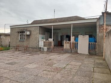 дома из газобетона: Həyətyanı ev satilirAtabeyler kucesi kohne oputnu zavodun yani, yola — 3