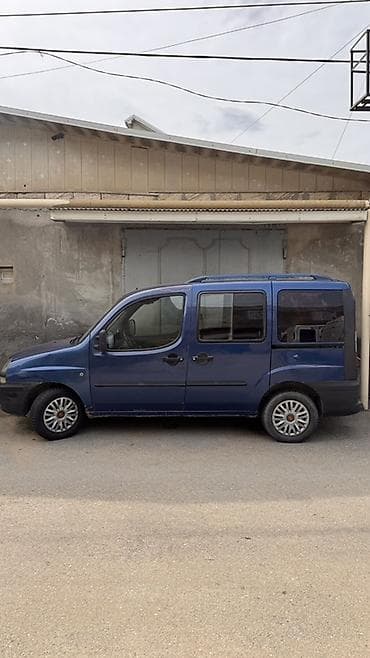 range rover satisi: Fiat Doblo 1.9 turbo dizel 2002 (mavi), 5 qapılı Xüsusiyyətlər: - — 2
