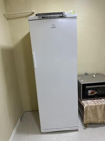 söyüd: 1 qapılı Indesit Soyuducu Satılır, rəng - Ağ — 2