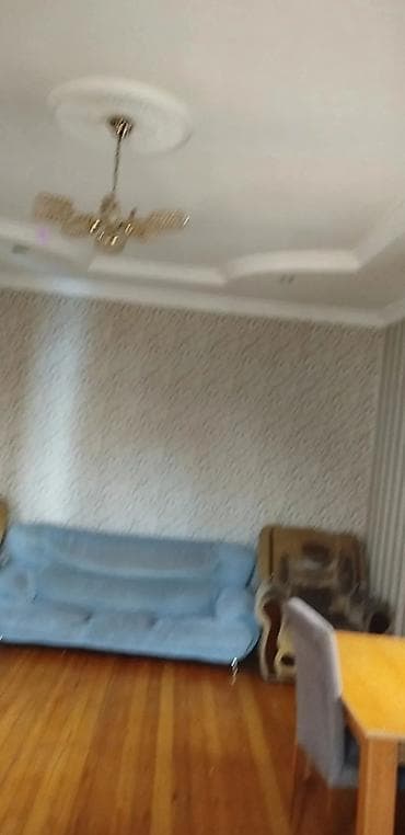 Həyət evi alıram: 110 kv. m, 3 otaqlı — 4