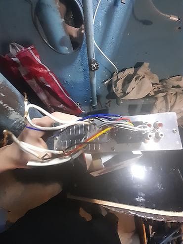 Аудиотехника: Магнитола, AUX — 3