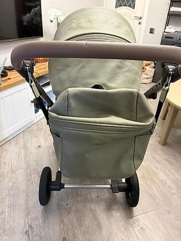 Araba-beşiklər: Çıxarıla bilən beşikli araba, Anex, Yaş: <1 ay — 6