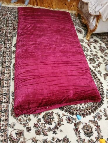 yataq yarası ucun doşək: Bir nəfərlik döşək. Kəndə hazırlanıb. Əsil təmiz yun istifadə olunub — 2