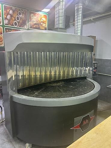 Az istifadə olan təbriz çörəyi peçi satılır. Üzərində 1500 manat