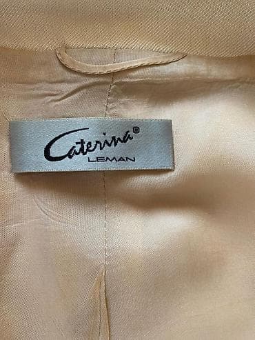 ag jaket: Sadəcə yüngül yırtığı var amma çöldən görsənmir. Caterina Leman qadın — 3