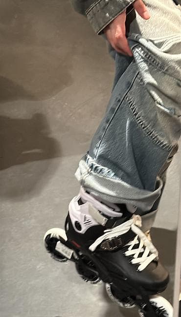 Şəhər içi sürüş və fitnes üçün inline konki (roller skates) - Rəng