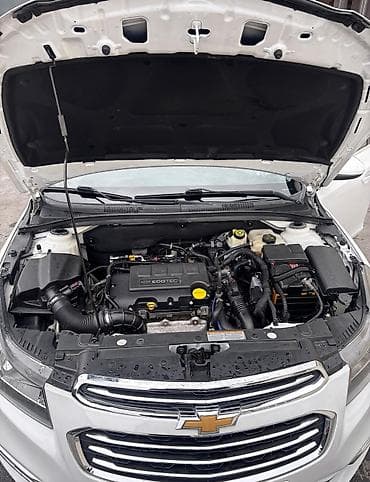 led isiq: Chevrolet Cruze: 1.4 l | 2015 il 3 km Sedan — 9