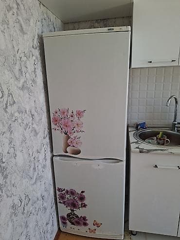 Техника и электроника: Б/у 2 двери Atlant Холодильник Продажа, цвет - Белый — 1