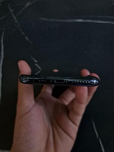 irsad iphone 11: IPhone 11 Pro, 64 GB, Matte Midnight Green, Face ID — 4