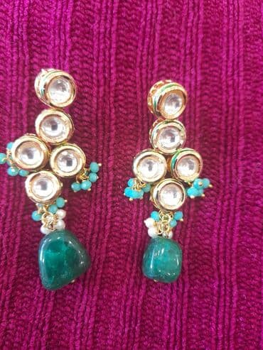 islenmis qizil sirqalar: Kolye
sırga
(hindistan) — 5