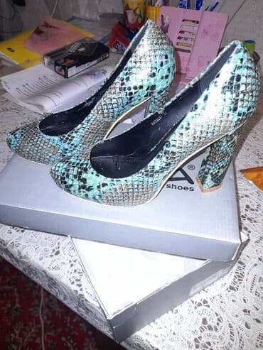 женские коралловые туфли: Qadın ayaqqabıları – müxtəlif modellər 1) Bej rəngli dəri (zamşa — 3