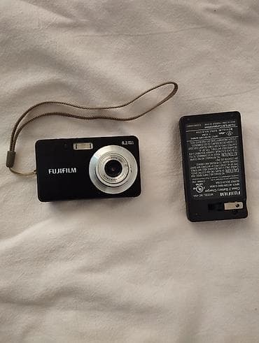 retro kameralar: Fujifilm FinePix J10 rəqəmsal fotoaparat Komplekt: - Fotoaparat — 5