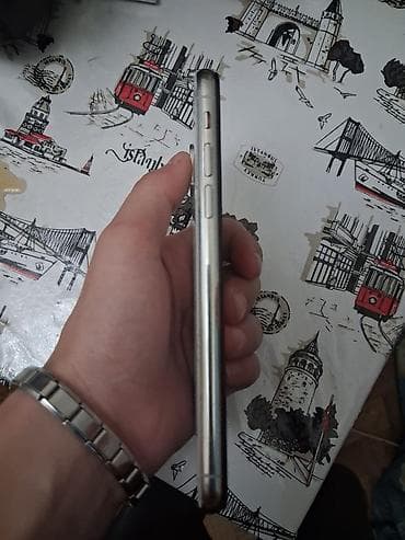 IPhone X, Gümüşü, Qırıq — 3