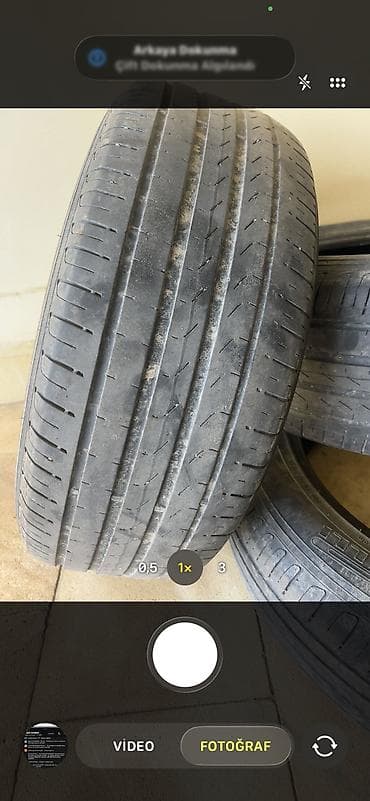15 lik diskler4 bolt: İşlənmiş Şin Pirelli 235 / 60 / R 18 — 3