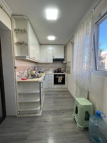 ucuz kafeler: Bakı, 2 otaqlı, Köhnə tikili, m. Neftçilər, 55 kv. m — 9