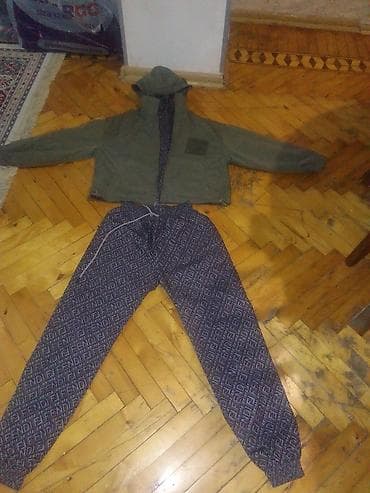 S_l razmerler geyinə bilər yüngül hər fəsildə geyinmək olar