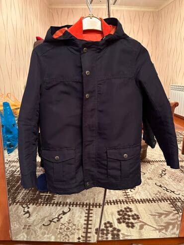 Vetrofka 7yawdi 2lidi hem ici cixir jiletka olur hem vetrofka kimi