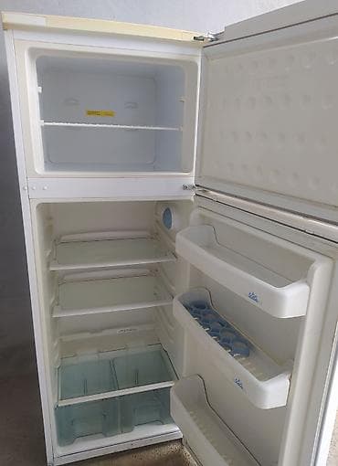 Kompüter, noutbuk və planşetlər: 2 qapılı Beko Soyuducu Satılır — 2