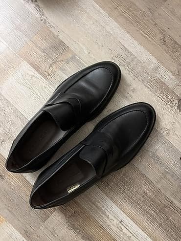 b class makasin: Derimod, Ölçü: 44, rəng - Qara, Yeni — 2