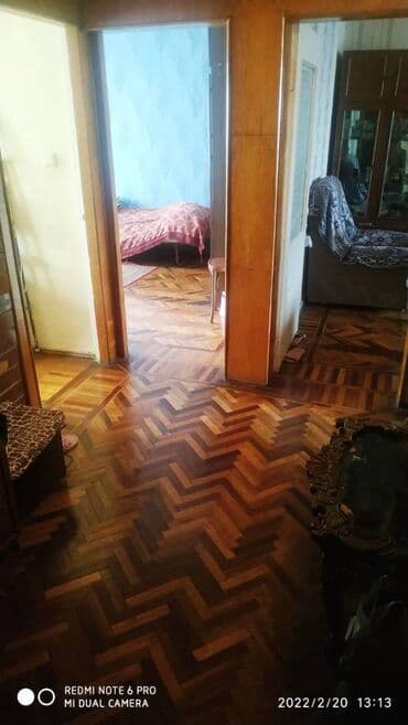 9 ci mikrorayon satilan evler: Bakı, 3 otaqlı, Köhnə tikili, 80 kv. m — 5