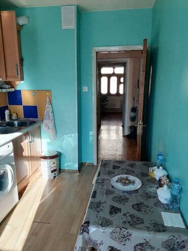 kirayə evlər 2023 inşaatçılar: Sumqayitda 6 ci mikrarayonda yerləşən ümumi sahəsi 80kv,m olan,3 — 8