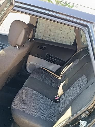 opel vektra a: Kia Ceed: 1.4 l | 2009 il Universal — 10