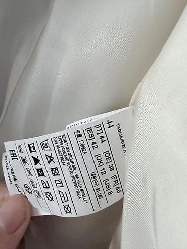 ağ pencek: United Colors of Benetton qadın blezeri - Model: klassik qatlana — 3