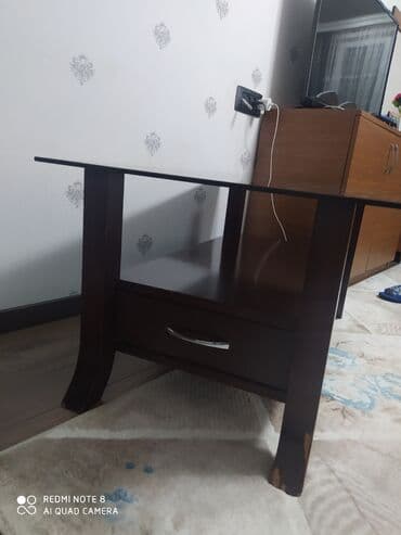 Qonaq masası, İşlənmiş