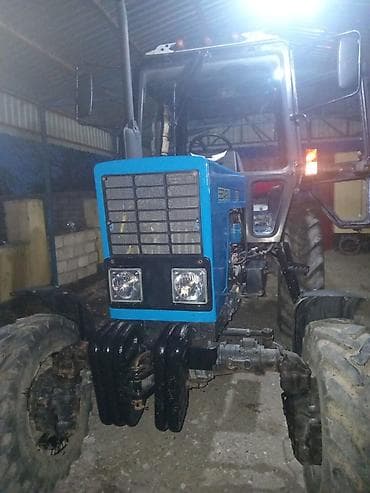 Belarus 821 təkərli traktor - Güclü dizel mühərrik (MMZ) – yanacağın — 7