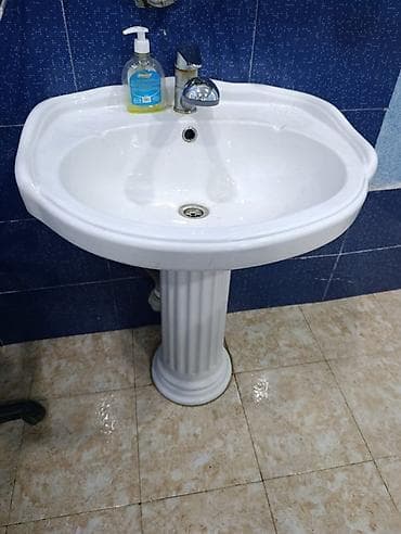 plastik su qabi: 2si 100 azn Pedestal tipli əl-üz yuma dəsti və su tozsoranı - Keramik — 1