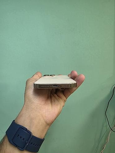 iphone plus 7: IPhone 16 Pro Max, Qızılı, Face ID — 2